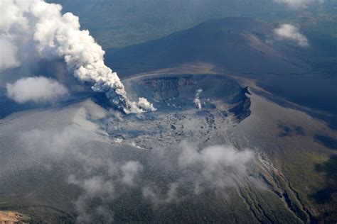 'Explosive' eruptions at Japan volcano