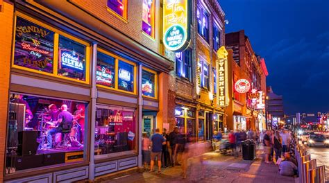 Hotels near Broadway, Nashville: Find $85 Hotel Deals | Travelocity