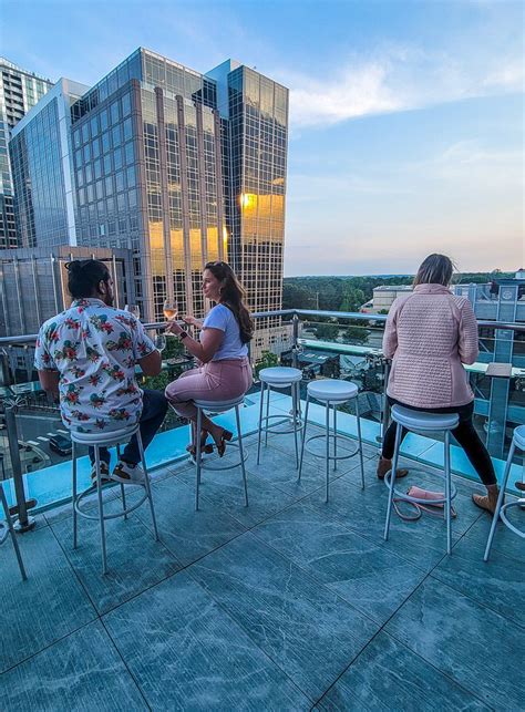 5 Cool Rooftop Bars in Raleigh (drinks + city views)