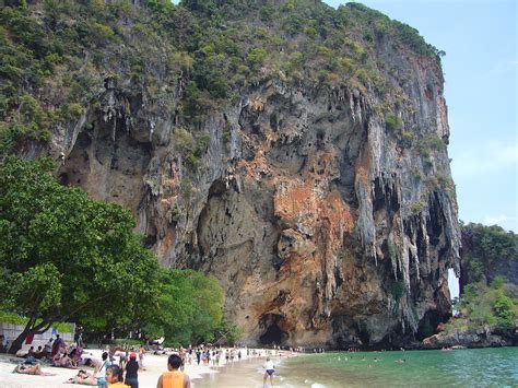 The Phra Nang Princess Cave in Krabi | The Adventure Travel Site