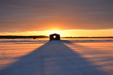 World Class Ice Fishing | Lake of the Woods, MN