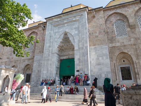 The Grand Mosque and Green Tomb, Icons of Bursa - Go Backpacking