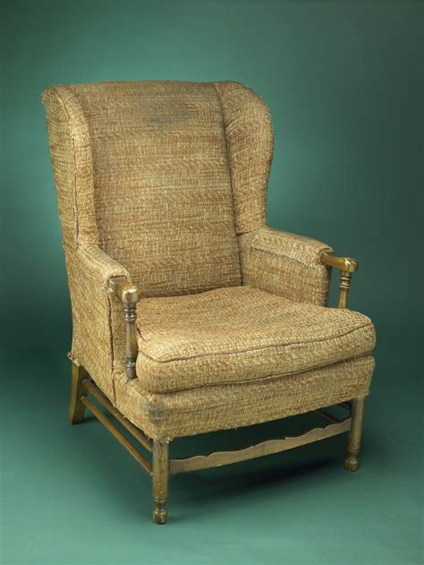 Archie Bunker's Chair from All in the Family | Smithsonian Institution