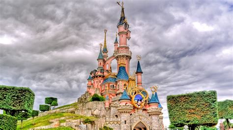 Sleeping Beauty Castle Of Disneyland Park In Anaheim United States HD ...