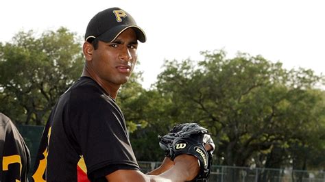 Former Pirates prospect and 'Million Dollar Arm' pitcher Rinku Singh ...