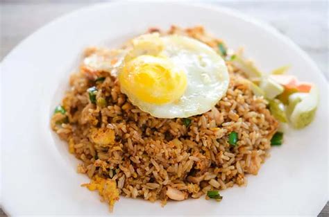 Praktis dengan Bahan Sederhana, Ini Resep Nasi Goreng Spesial