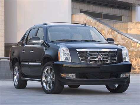 2010 Cadillac Escalade EXT - Price, Photos, Reviews & Features