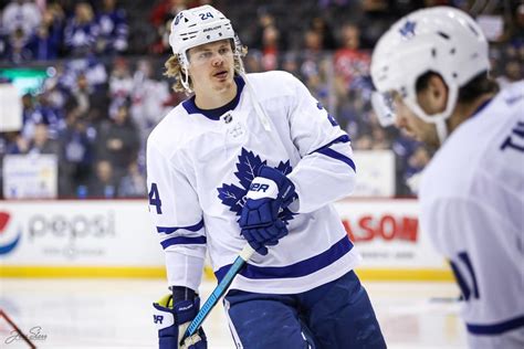 Toronto Maple Leafs Trade Rumors - UnBrick.ID