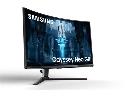 Samsung Odyssey Neo G8 4K 240Hz monitor - Tech News - Linus Tech Tips