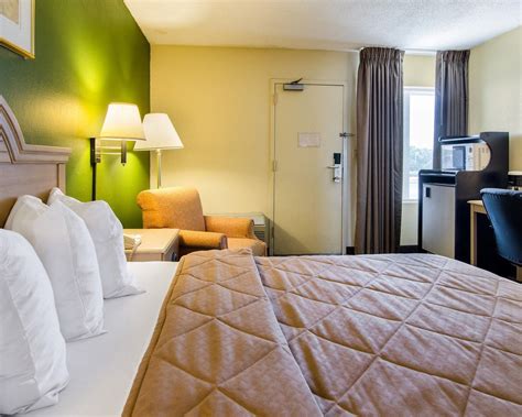 Merriam Hotel Coupons for Merriam, Kansas - FreeHotelCoupons.com