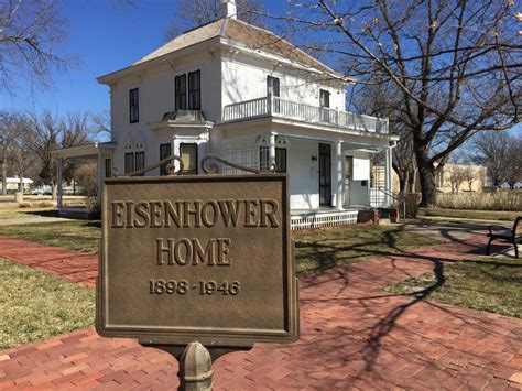 Inside Eisenhower's Presidential Library | Bill On The Road