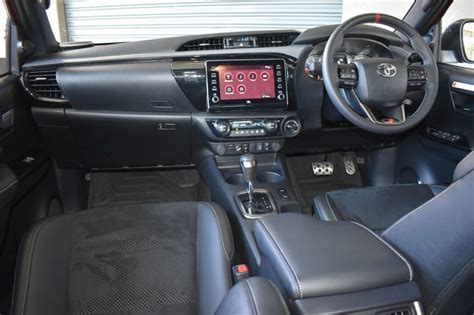 Toyota HiLux Interior Images & Photos - See the Inside of the Latest ...