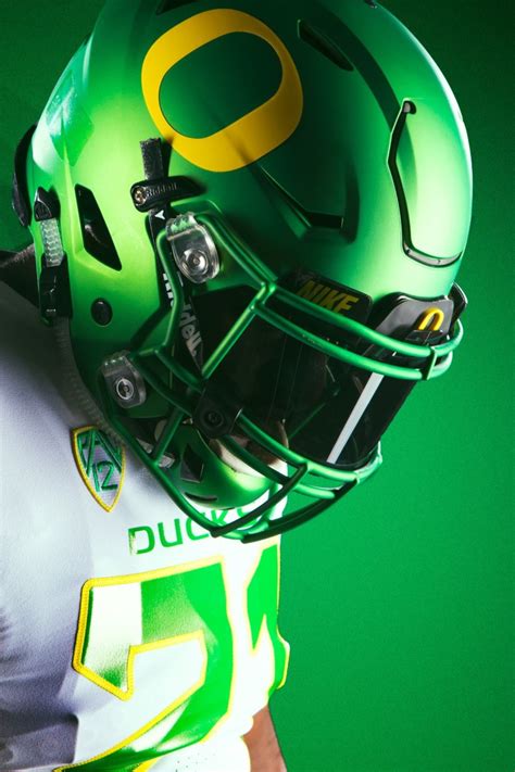 Oregon Ducks Helmet Wallpaper