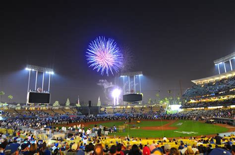 Dodger Stadium Fireworks | Fireworks show after the baseball… | Flickr