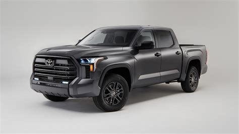 2023 Toyota Tundra SR5 SX Package CrewMax 4K Wallpaper | HD Car Wallpapers | ID #21598