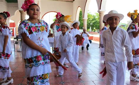 Yucatecans need to value the local use of the Mayan language - The ...