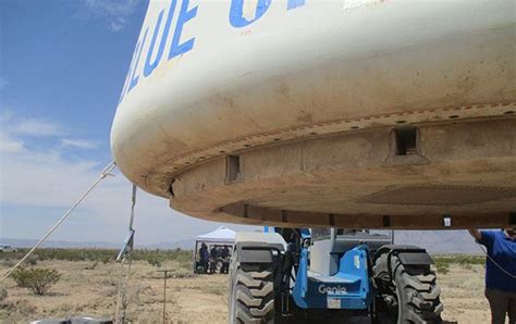 Kent’s Blue Origin crew capsule safely lands during parachute test ...