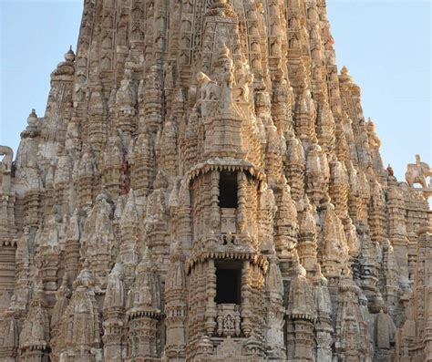 Dwarkadhish Temple Dwarka, Jagat Mandir, Timings & Facts