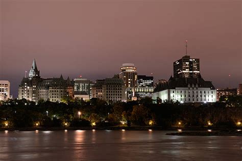 Best Ottawa Skyline Night Ontario Stock Photos, Pictures & Royalty-Free ...