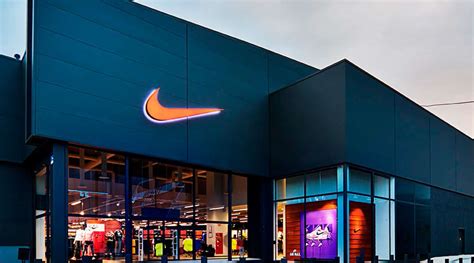 Nike Factory Store Parque Oeste. ALOCORCÓN (Madrid), ESP. Nike.com PH