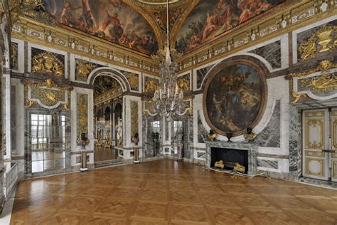 Palace Of Versailles Hall Of Mirrors