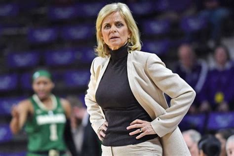 Kim Mulkey Husband | Is She Married | Explore Basketball Coach