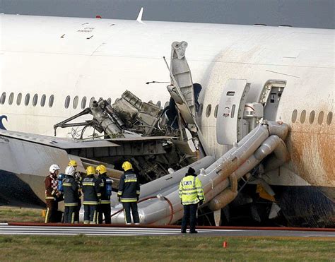 Crash of a Boeing 777-236ER in London | Bureau of Aircraft Accidents ...