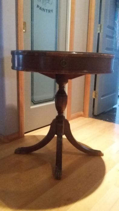 Pedestal Duncan Phyfe Table Duncan, Cowichan