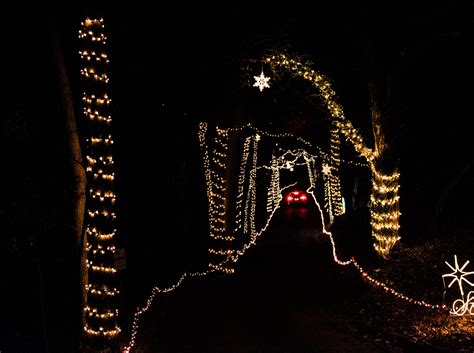 Branson's #1 Drive Though - Trail of Lights - Shepherd of the Hills