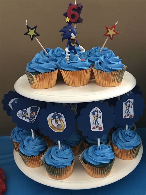 Birthday Sonic The Hedgehog Cupcakes - Kremi Png