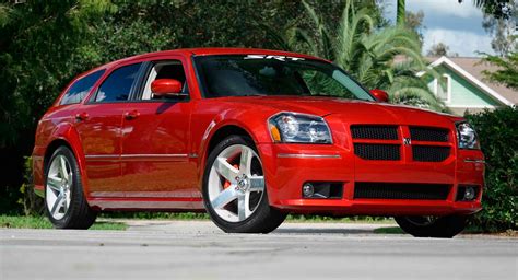 Forget The Durango And Buy This 2k Mile Dodge Magnum SRT8 Instead ...