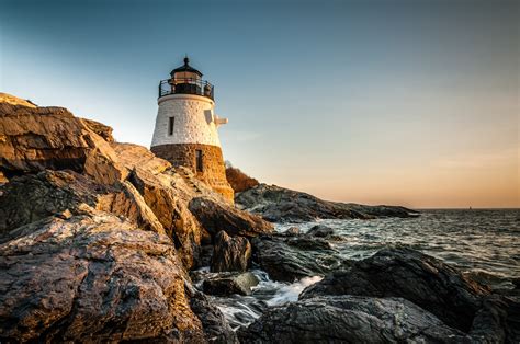 Castle Hill Lighthouse - New England Today