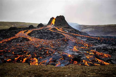 Fagradalsfjall Volcano in Iceland Is Erupting - See the Stunning Photos