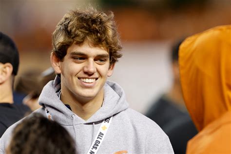 Quinn Ewers, Arch Manning set to compete for Texas quarterback job [Video]