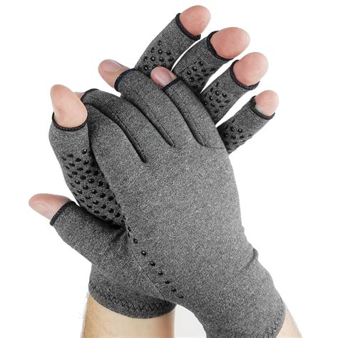 Fingerless Arthritis Gloves - Could They Ease Your Pain? - Rheumatoid Arthritis Living.com