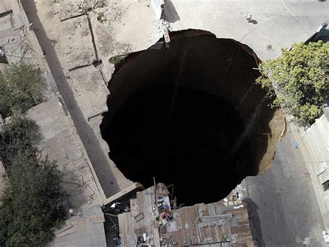 What Causes A Sinkhole - Business Insider