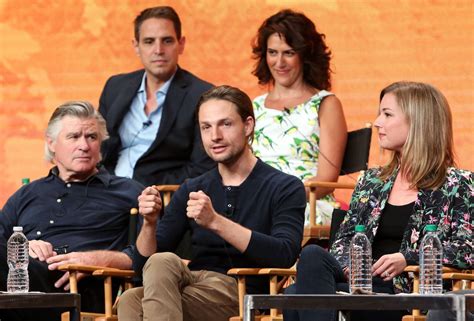 ‘Everwood’ Reunion Panel at TCA Press Tour – TVLine