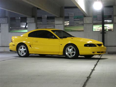 1994 Ford mustang gt horsepower