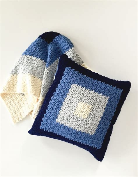 Squares Pillow Cover Crochet Pattern