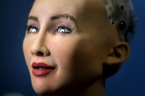 Humanoid Robot Argues That AI Technology Is 'Good For The World' | IBTimes