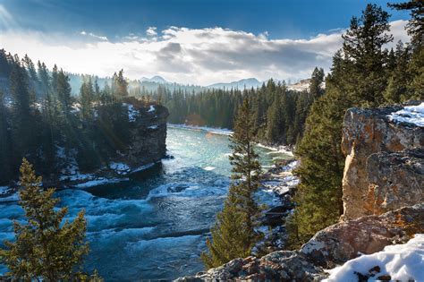 Wallpaper : bow river, Alberta, Canada, mountains, rocks, winter, trees 2048x1365 ...