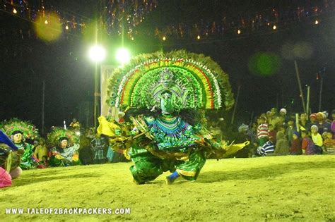 Chhau dance performance at night in bamnia, Purulia | Tale of 2 Backpackers