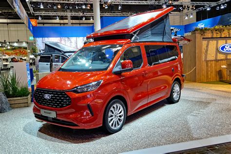 Ford Nugget Camper Van – more comfort, better tech, plug-in power | Parkers