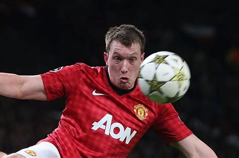 Phil Jones of Manchester United gurning - Mirror Online