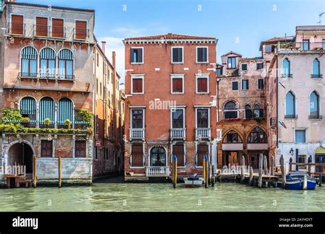 Old houses on Grand Canal, Venice, Italy. Vintage hotels and ...