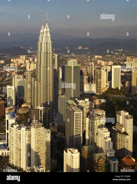 Kuala Lumpur skyline Stock Photo - Alamy