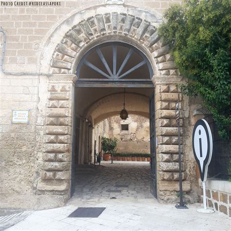 Ufficio Turistico presso il Castello Episcopio Grottaglie - Taranto, Puglia #aroundcasaisabella ...