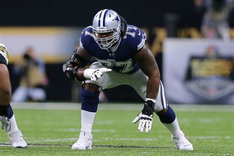 Cowboys Reportedly Make Decision On Star Offensive Lineman Tyron Smith ...