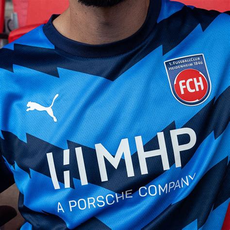 1. FC Heidenheim 2022-23 Away Kit