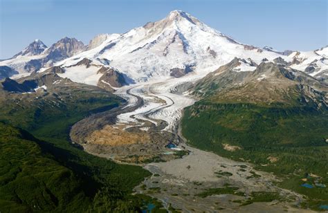 10 (SURPRISING) Facts About Lake Clark National Park to Know